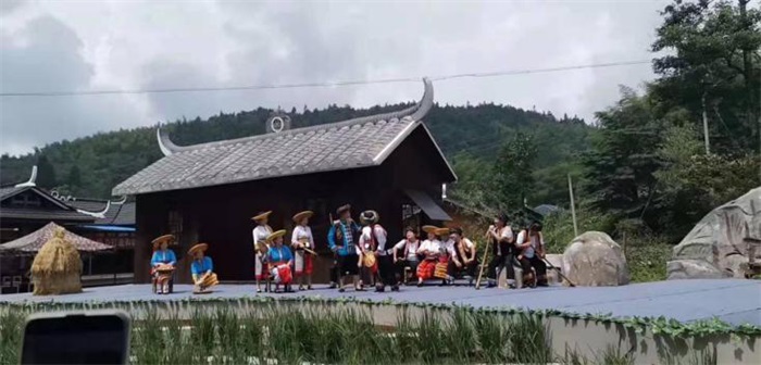 長(zhǎng)沙展覽展示設(shè)計(jì),商業(yè)空間設(shè)計(jì),長(zhǎng)沙五岳展覽服務(wù)有限公司 長(zhǎng)沙展覽展示設(shè)計(jì),商業(yè)空間設(shè)計(jì),長(zhǎng)沙五岳展覽服務(wù)有限公司